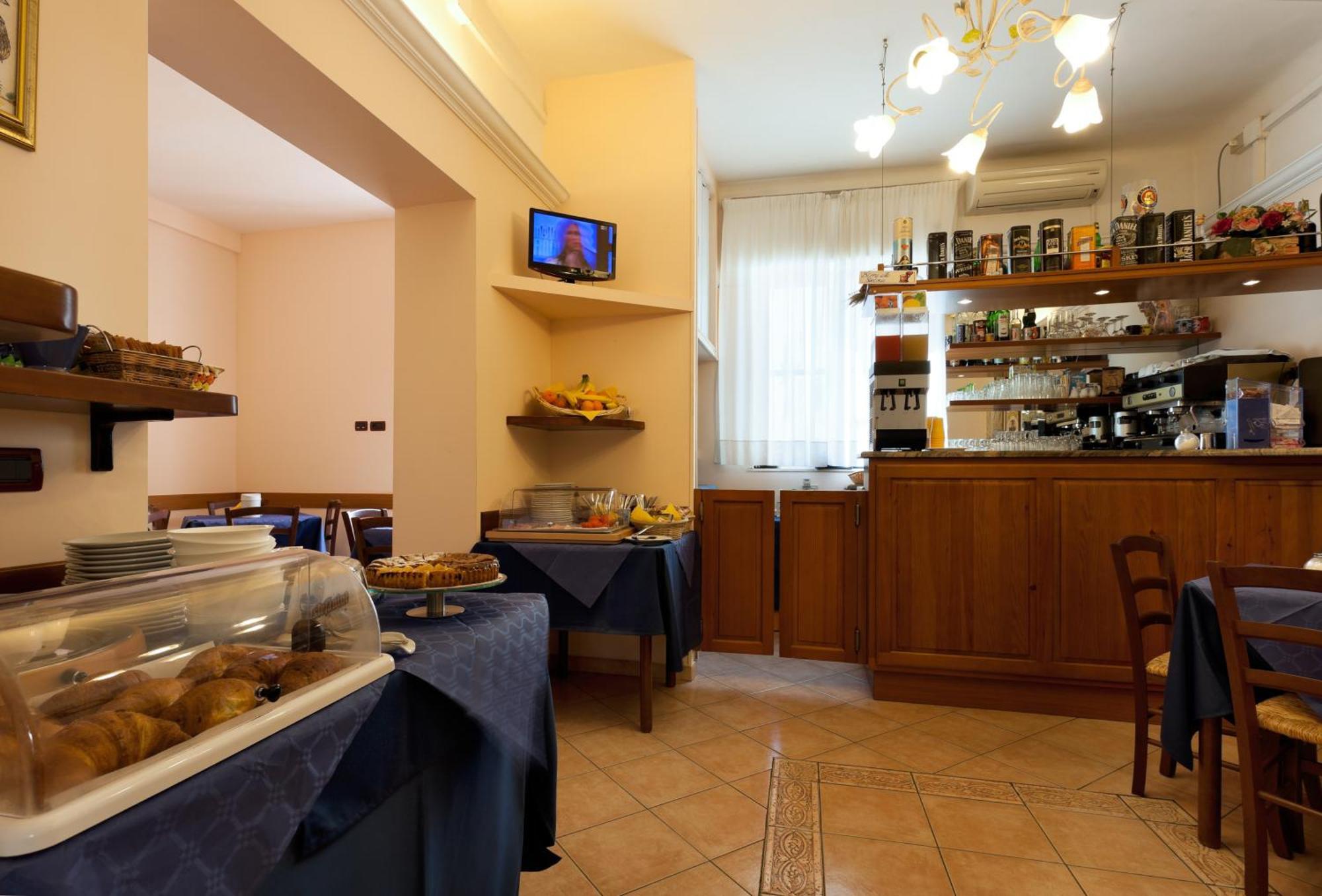 Parking Hotel Giardino ลีวอร์โน ภายนอก รูปภาพ