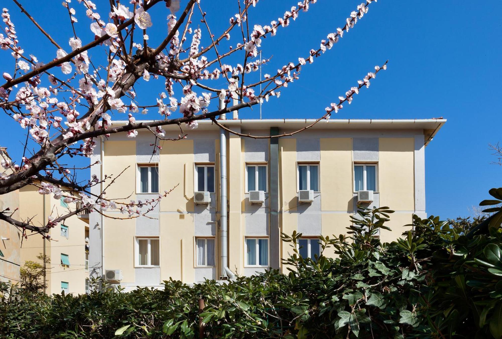 Parking Hotel Giardino ลีวอร์โน ภายนอก รูปภาพ